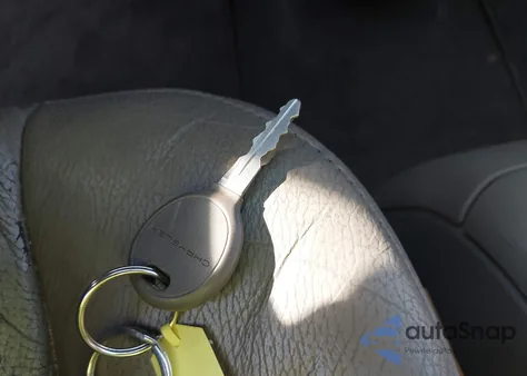 2002 Chrysler Town & Country Limited из США, поврежденный, VIN 2C8GP64L72R525467